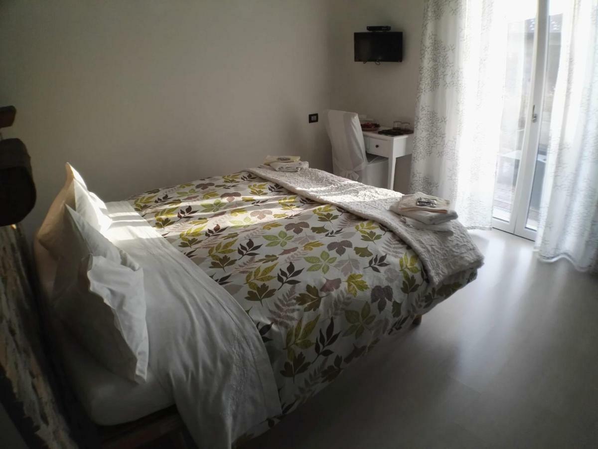 B&B Guglielmina Quarna Sotto エクステリア 写真